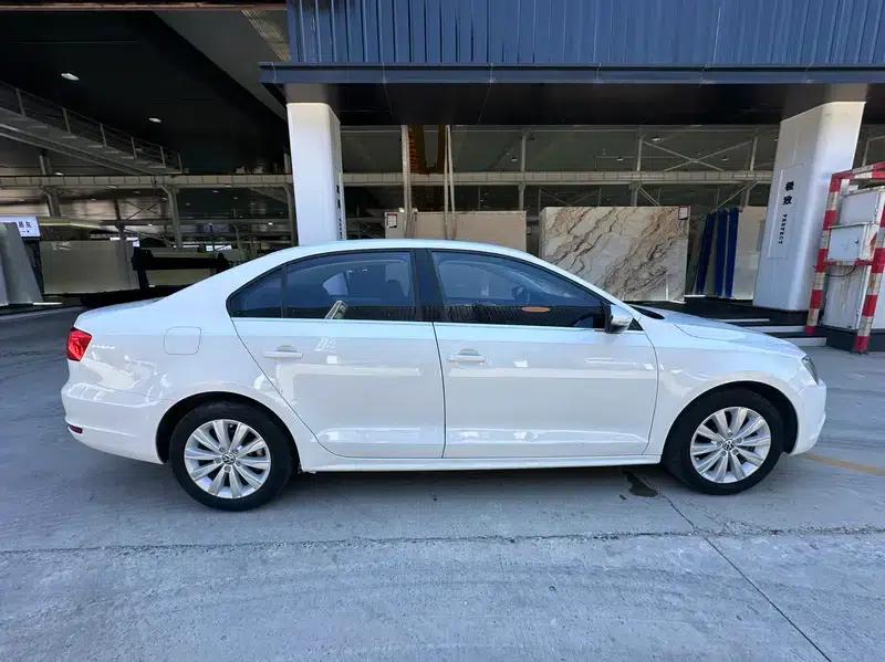 2014 Volkswagen Sagitar 1.6L Automatic Comfort Model — миниатюра 7