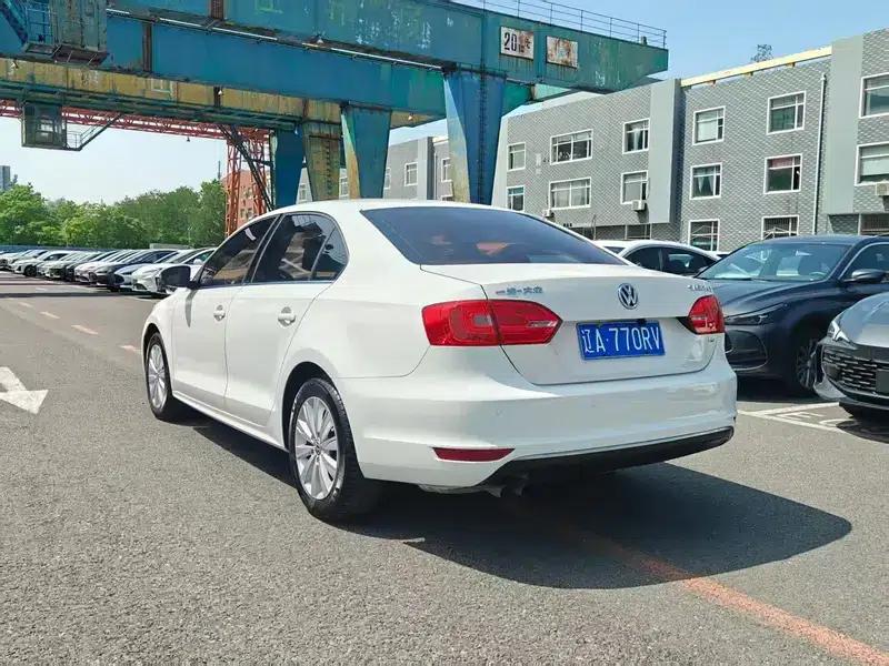 2014 Volkswagen Sagitar 1.4TSI Automatic Luxury — миниатюра 4