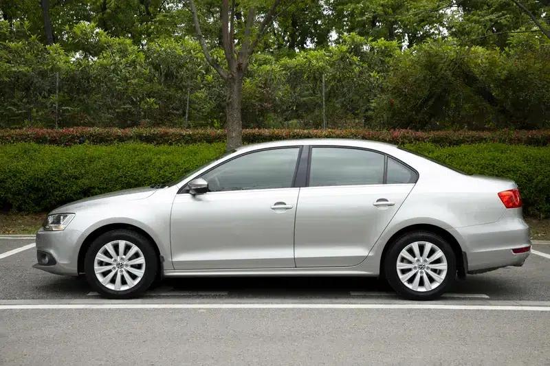 2014 Volkswagen Sagitar 1.4TSI Automatic Luxury — миниатюра 4