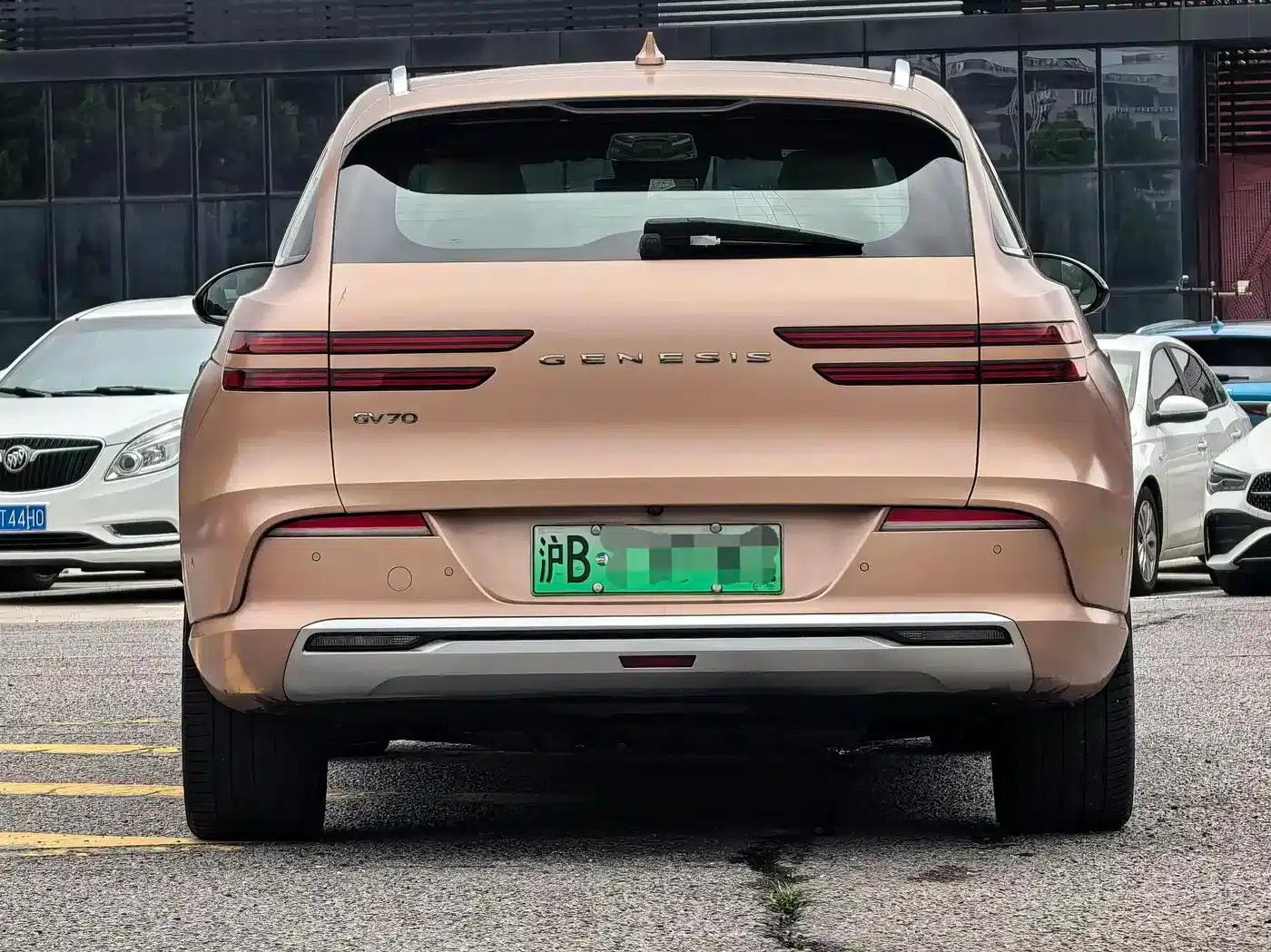 Genesis GV70 EV 2023 Model - Flagship Edition — миниатюра 4