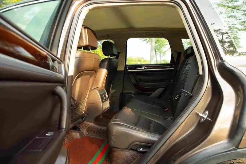 2011 Touareg 3.0TSI Standard Edition — миниатюра 26