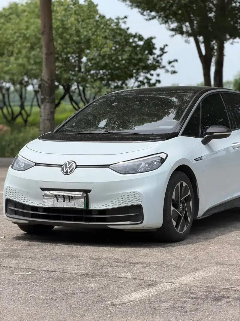 Volkswagen ID.3 2023 Pure Smart Edition — миниатюра 11