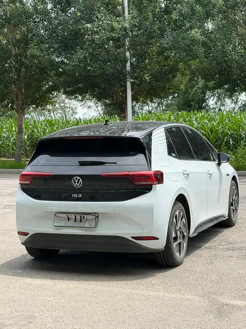 Volkswagen ID.3 2023 Pure Smart Edition — миниатюра 4