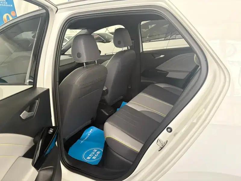 Volkswagen ID.3 2025 Smart Edition - Ultimate Edition — миниатюра 10