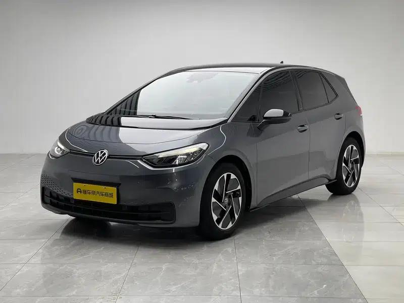 Volkswagen ID.3 2025 Smart Edition - Outstanding Version — миниатюра 1