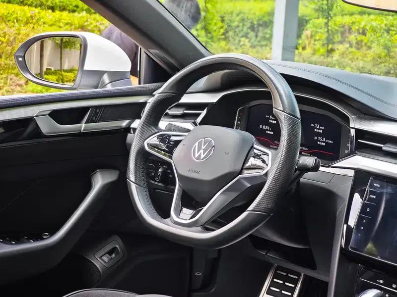 Volkswagen CC 2023 330TSI Dazzling Edition — миниатюра 17
