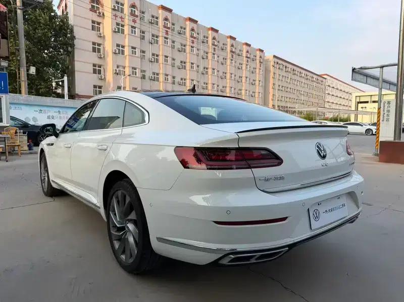 Volkswagen CC 2024 380TSI Striking Edition — миниатюра 4