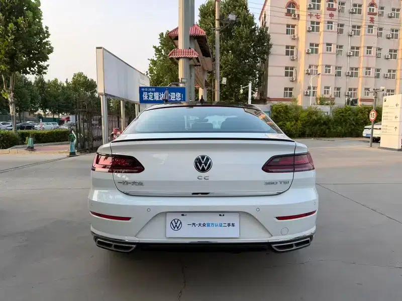 Volkswagen CC 2024 380TSI Striking Edition — миниатюра 5