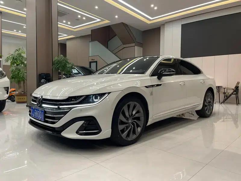Volkswagen CC 2021 380TSI Striking Edition — миниатюра 1