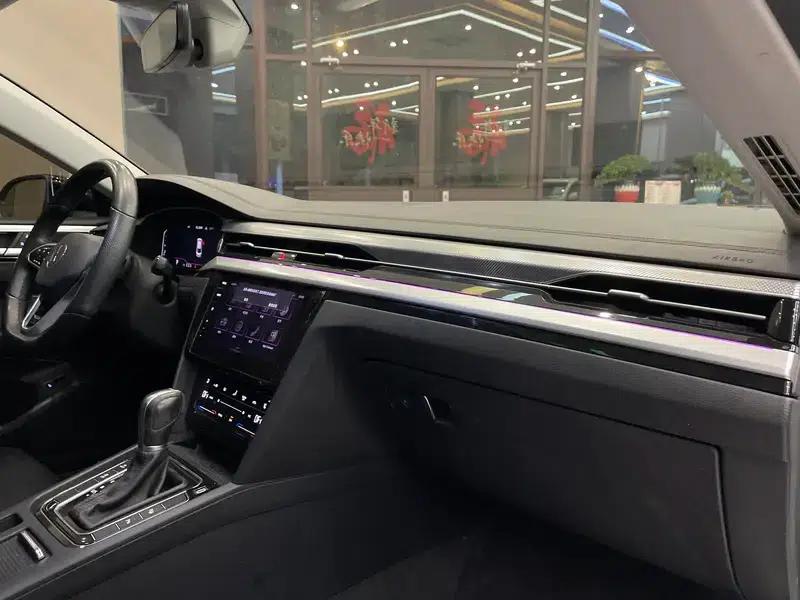 Volkswagen CC 2021 380TSI Striking Edition — миниатюра 17