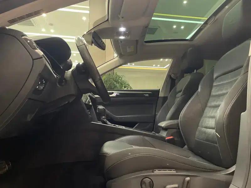 Volkswagen CC 2021 380TSI Striking Edition — миниатюра 20