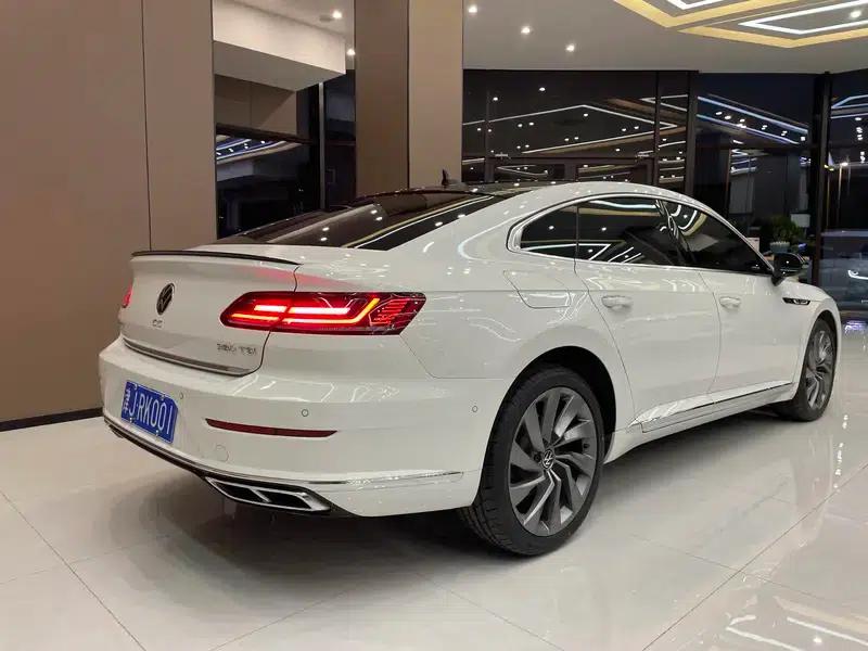 Volkswagen CC 2021 380TSI Striking Edition — миниатюра 6
