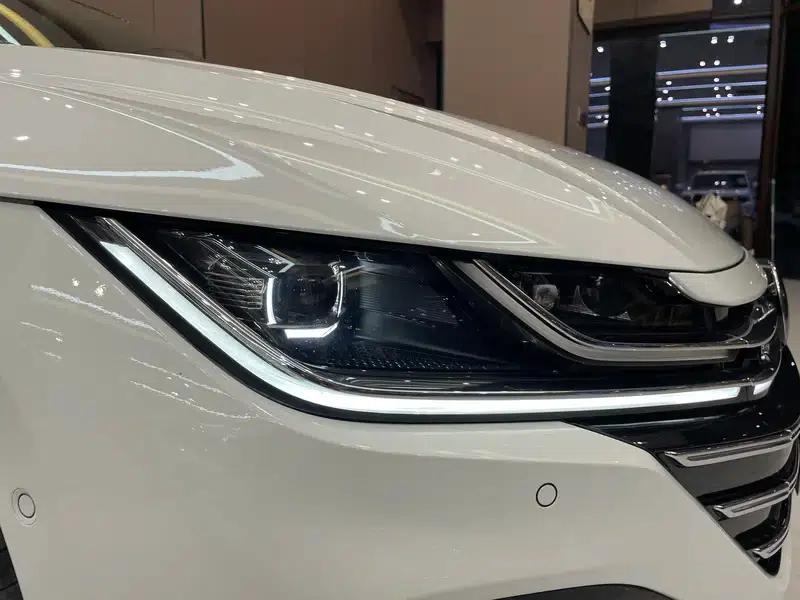 Volkswagen CC 2021 380TSI Striking Edition — миниатюра 10