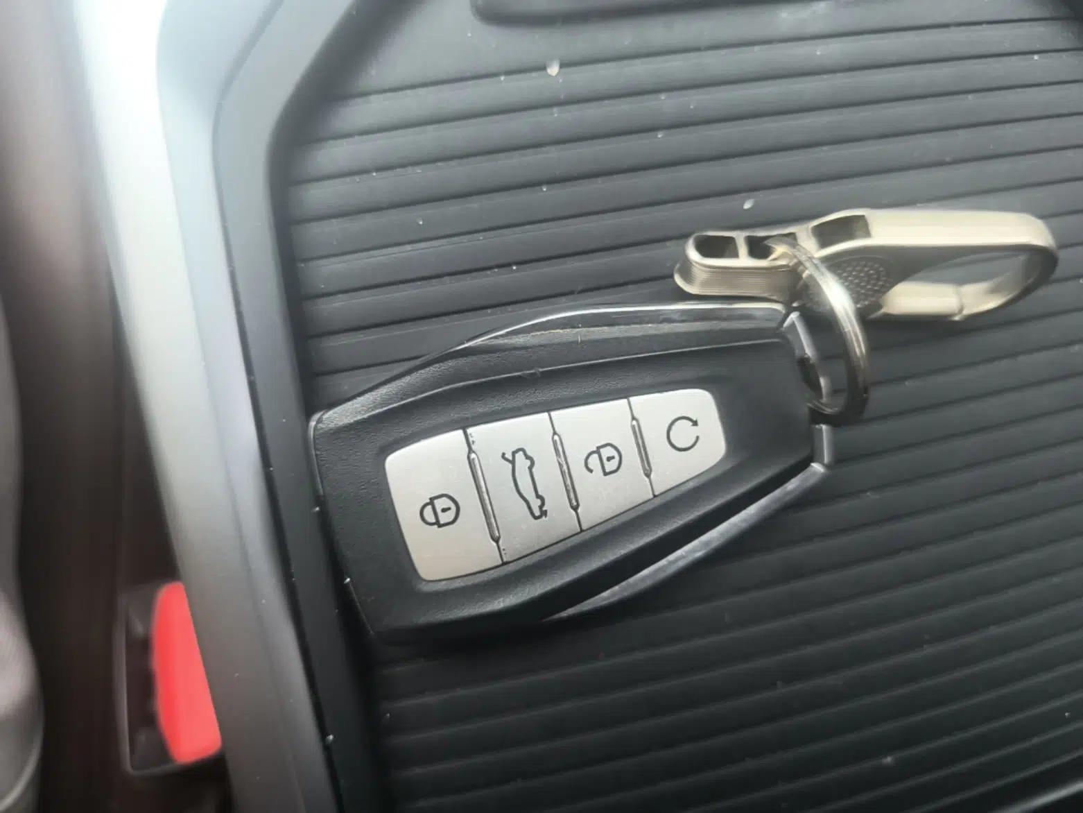 Geely Auto Haoyue 2022 1.8TD Automatic Comfort Model 7 Seats — миниатюра 28