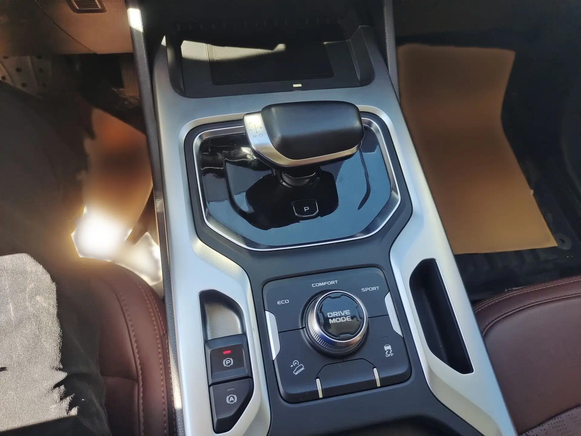 Geely Auto Haoyue 2022 1.8TD DCT Luxury 7-Seater — миниатюра 11