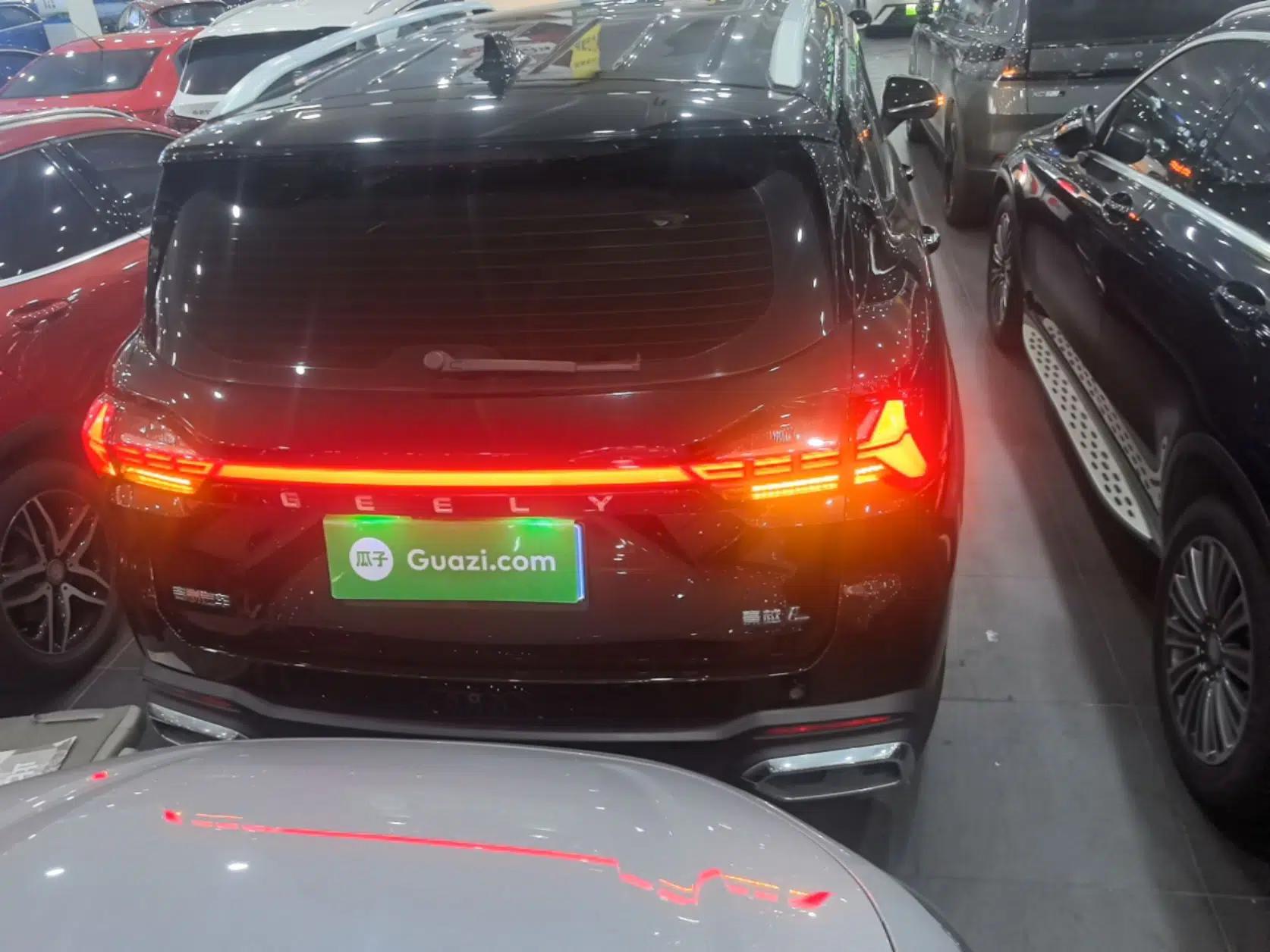 Geely Auto Haoyue L 2023 2.0T DCT Flagship Version — миниатюра 5