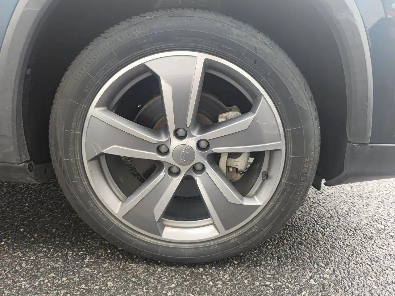 Geely Auto Haoyue L 2023 2.0T DCT Flagship Version — миниатюра 8
