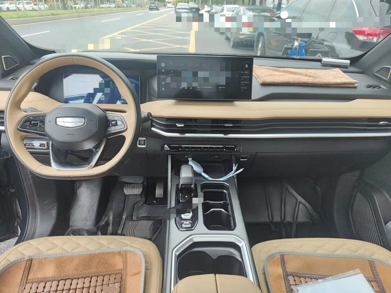Geely Auto Haoyue L 2023 2.0T DCT Flagship Version — миниатюра 9