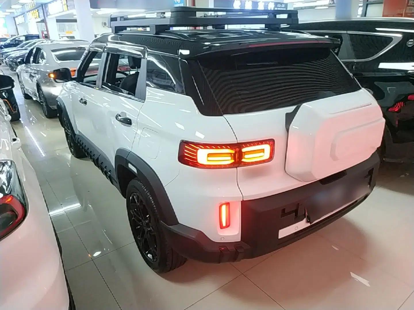 Geely Auto Cowboy 2025 1.5TD Trendy Play Edition — миниатюра 4