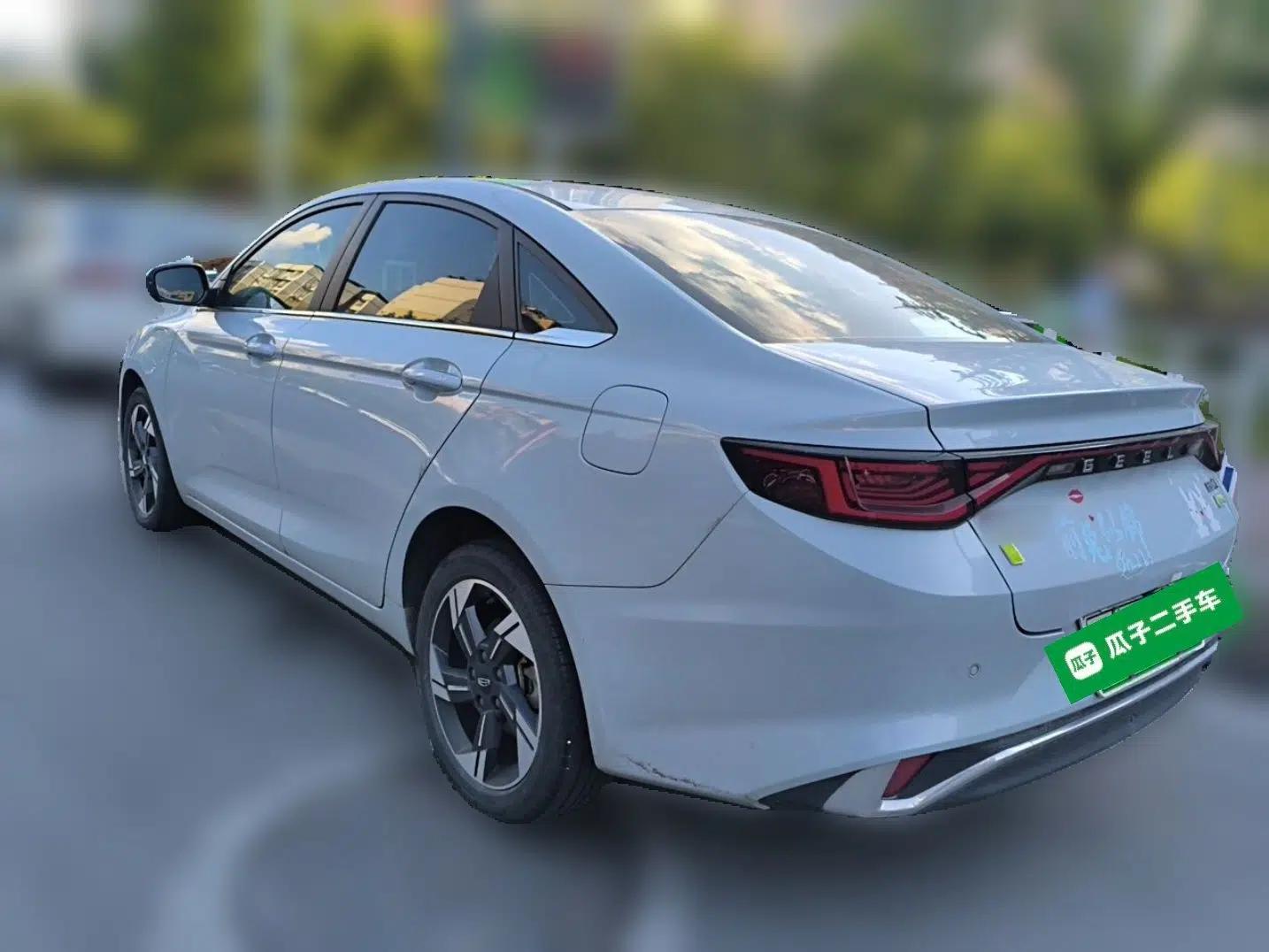 Geely Auto Emgrand L HiP 2022 1.5TD-DHT Pro 100KM Super Rui — миниатюра 4