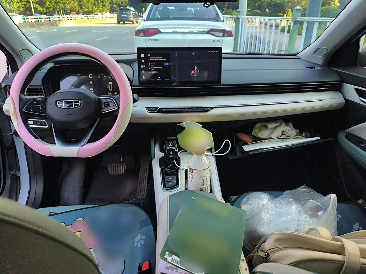 Geely Auto Emgrand L HiP 2022 1.5TD-DHT Pro 100KM Super Rui — миниатюра 9