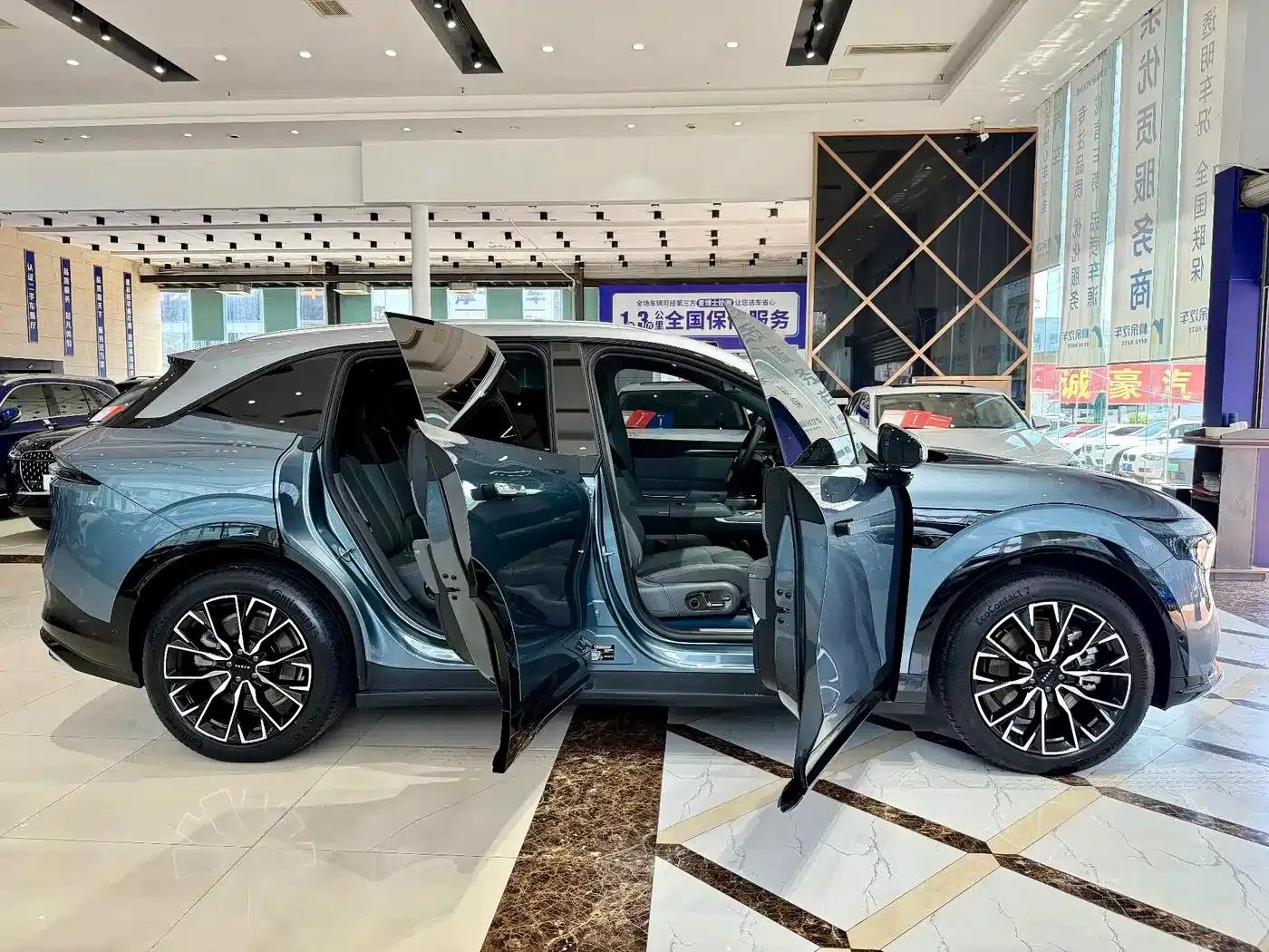 Jike 7X 2025 Model 100kWh Long-Range Rear-Wheel Drive Intelligent Driving Edition — миниатюра 17