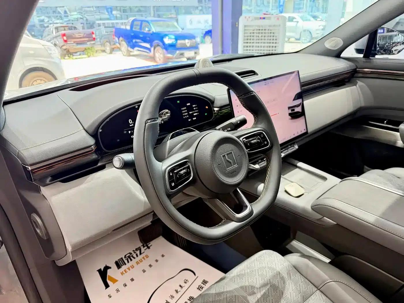 Jike 7X 2025 Model 100kWh Long-Range Rear-Wheel Drive Intelligent Driving Edition — миниатюра 6