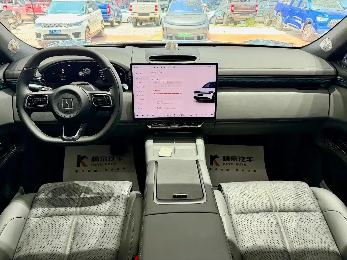 Jike 7X 2025 Model 100kWh Long-Range Rear-Wheel Drive Intelligent Driving Edition — миниатюра 10