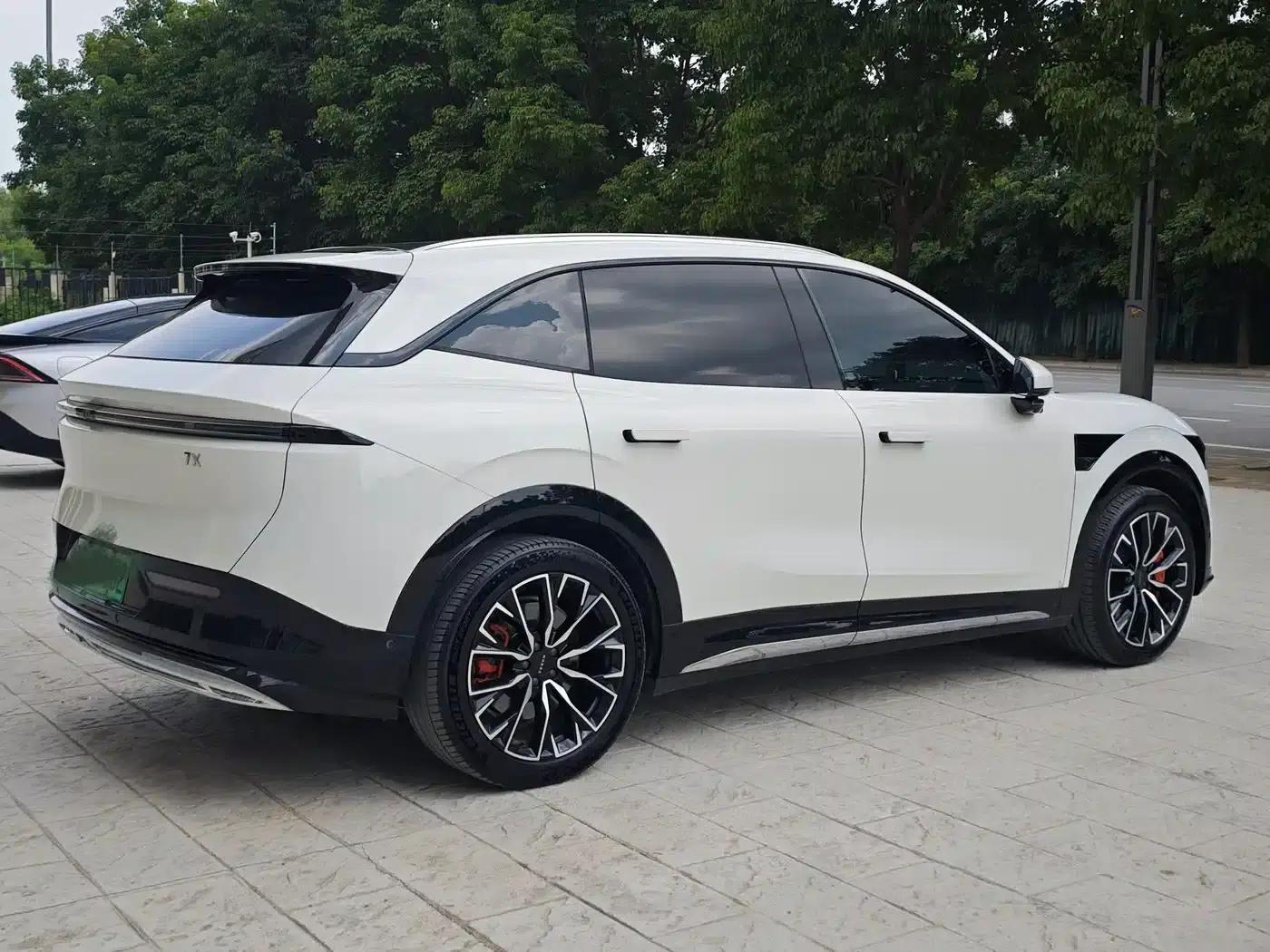 Jike 7X 2025 75kWh Rear-Wheel Drive Intelligent Driving Edition — миниатюра 8