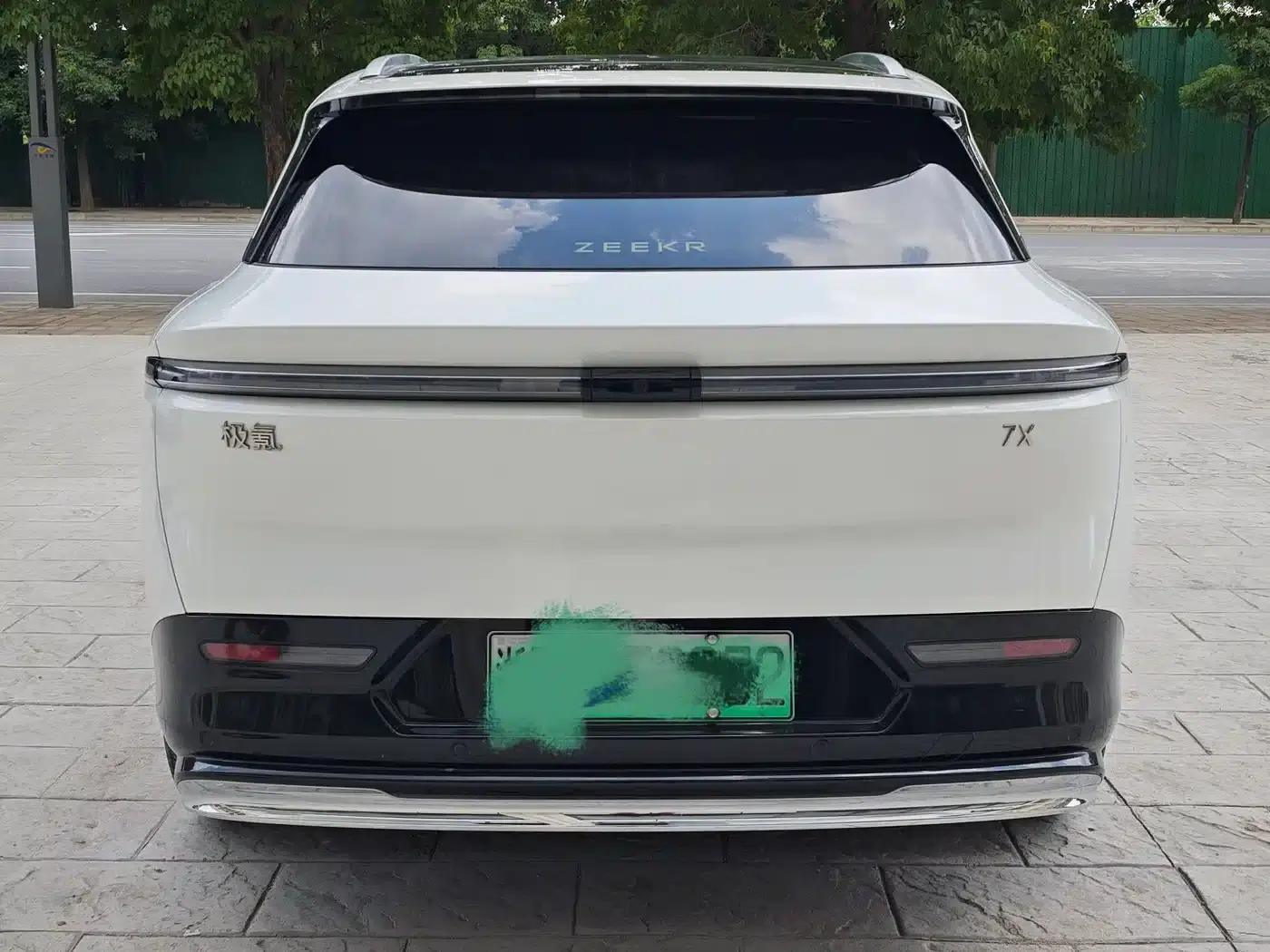 Jike 7X 2025 75kWh Rear-Wheel Drive Intelligent Driving Edition — миниатюра 9