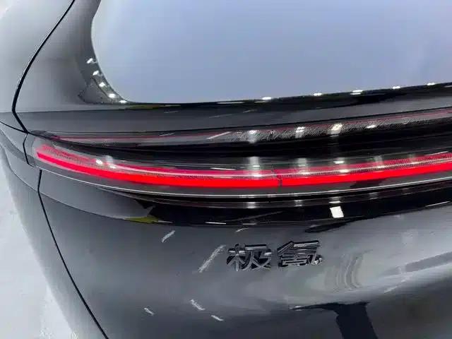 Jike 7X 2025 75kWh Rear-Wheel Drive Intelligent Driving Edition — миниатюра 9