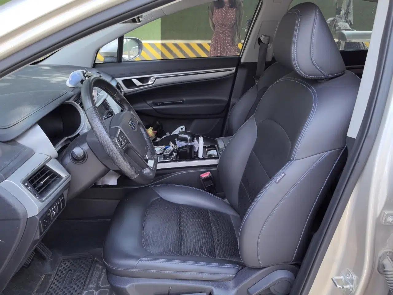 Geely Auto Emgrand GSe 2018 ZhenShang Model — миниатюра 15