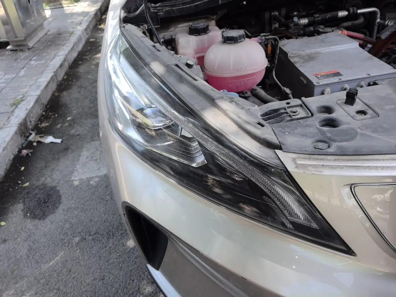 Geely Auto Emgrand GSe 2018 ZhenShang Model — миниатюра 7