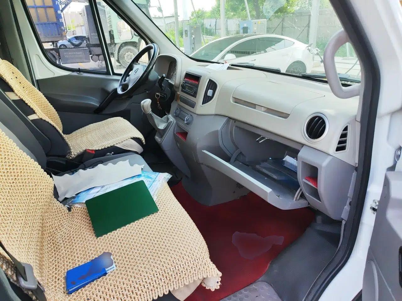 JAC Group Sunray 2018 1.9T Fuel-Efficient King Van Transporter 3-Seater D19TCIE11 — миниатюра 17