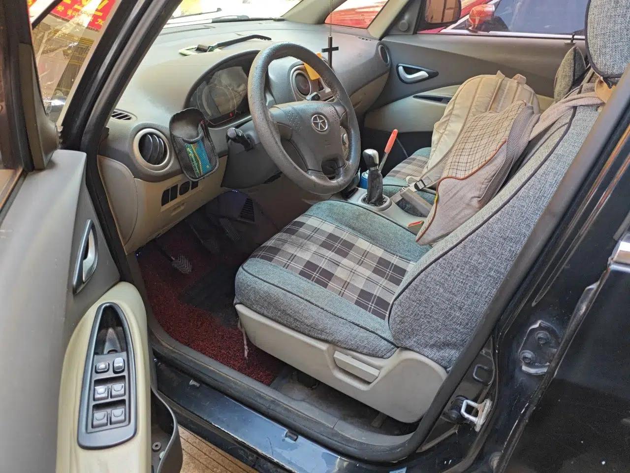 JAC Group Refine M2 2011 1.8L MT Comfort Model with Optional 5-Seater Configuration — миниатюра 16
