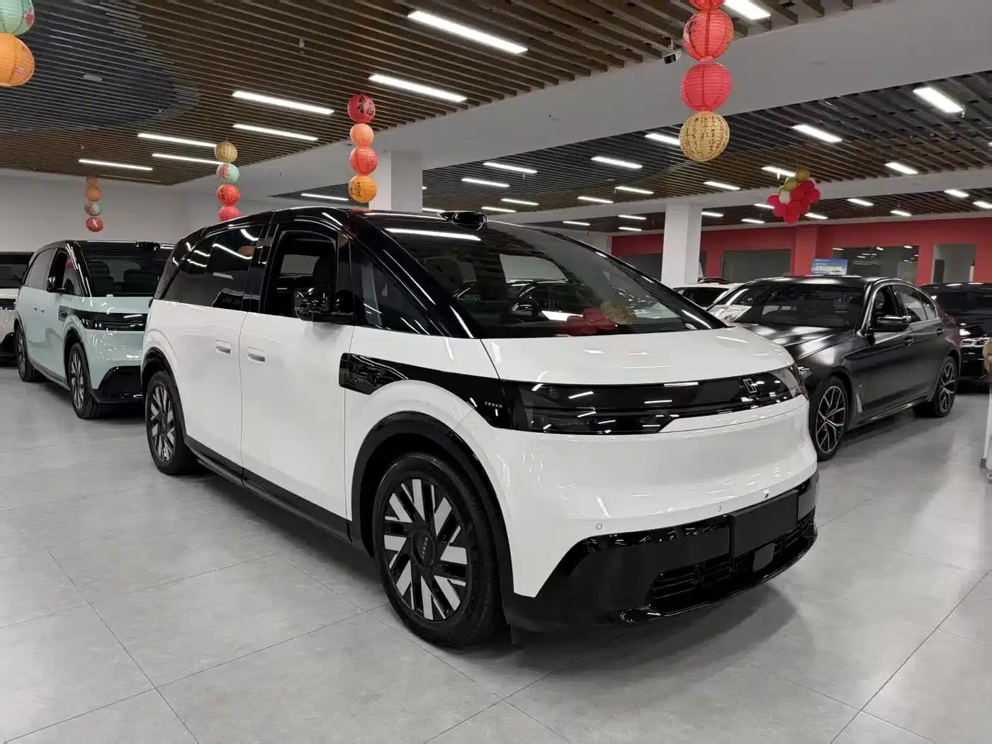 Jike MIX 2025 Intelligent Driving Edition — миниатюра 3