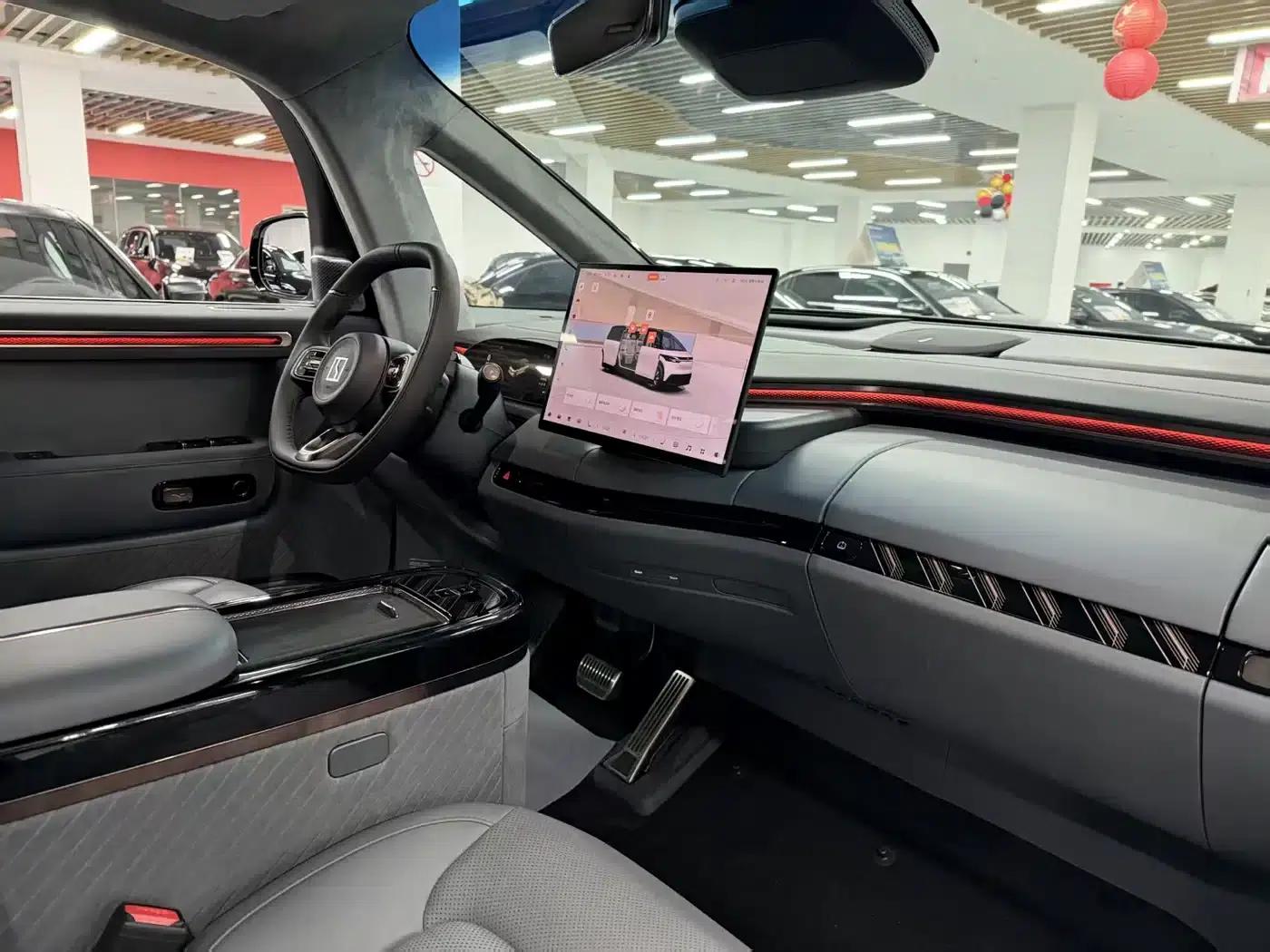Jike MIX 2025 Intelligent Driving Edition — миниатюра 6