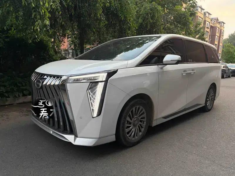Trumpchi M8 2024 Master Series 2.0TGDI Supreme Edition — миниатюра 1