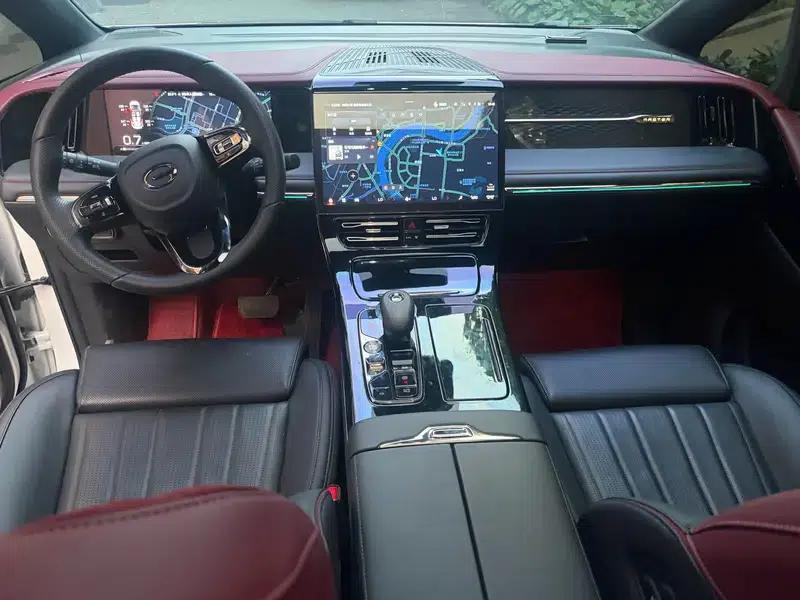 Trumpchi M8 2024 Master Series 2.0TGDI Supreme Edition — миниатюра 13