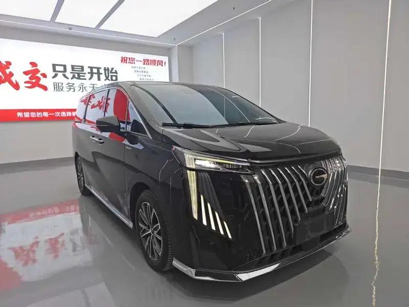 Trumpchi M8 2024 Master Series 2.0TGDI Premium Edition — миниатюра 3