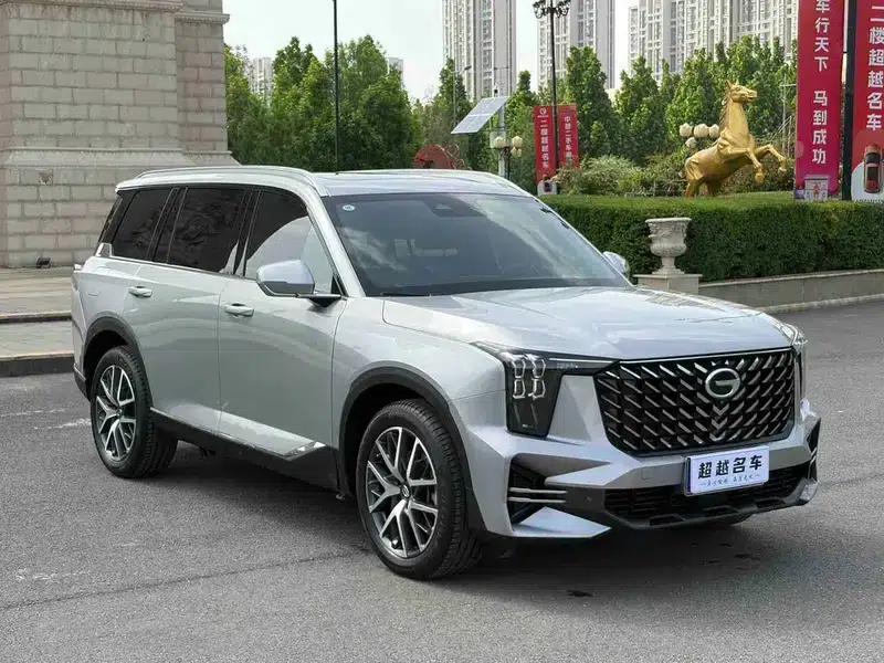 Trumpchi GS8 2022 Navigator Series 2.0TGDI 2WD Luxury Intelligent Connected 7-Seater — миниатюра 3
