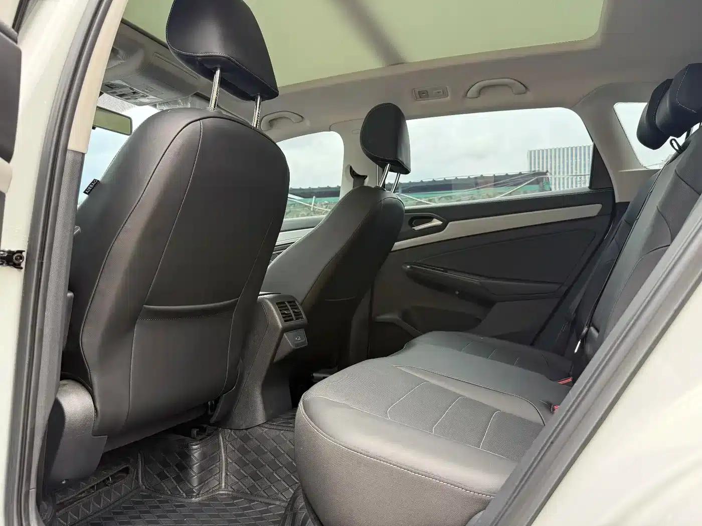 Jetta VS7 2022 280TSI Automatic Enjoy Edition — миниатюра 5