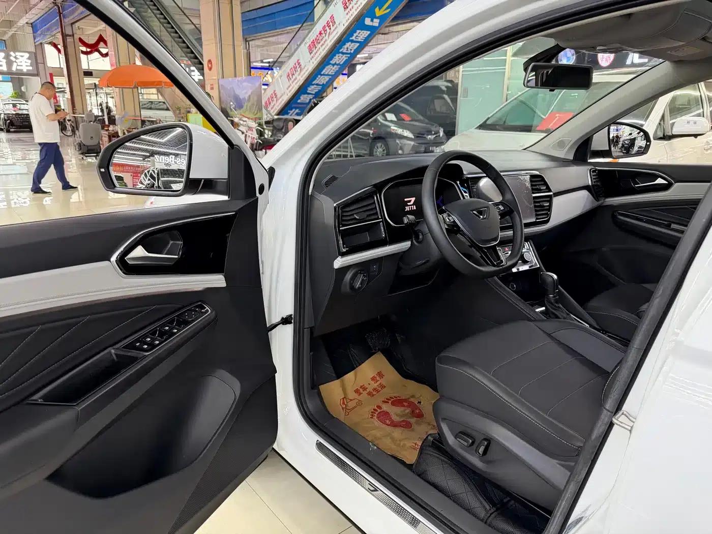 Jetta VS7 2023 280TSI Automatic High-Gloss Enjoy Edition — миниатюра 9