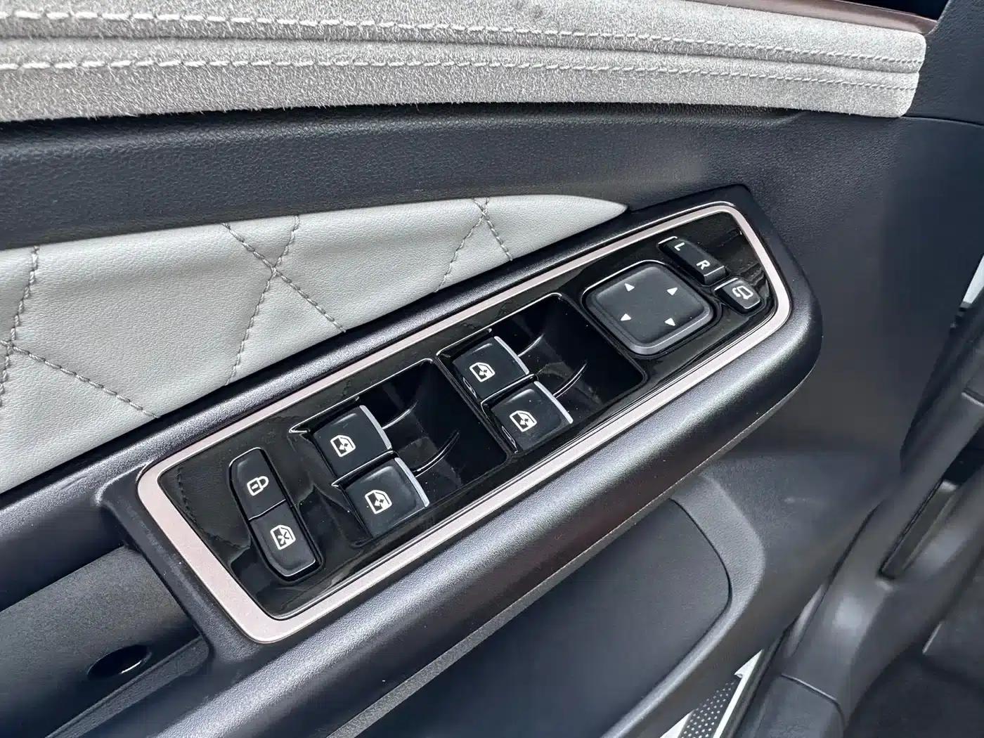 Jetta VS7 2022 Panda Edition 1.4T Automatic Glory Pro — миниатюра 13