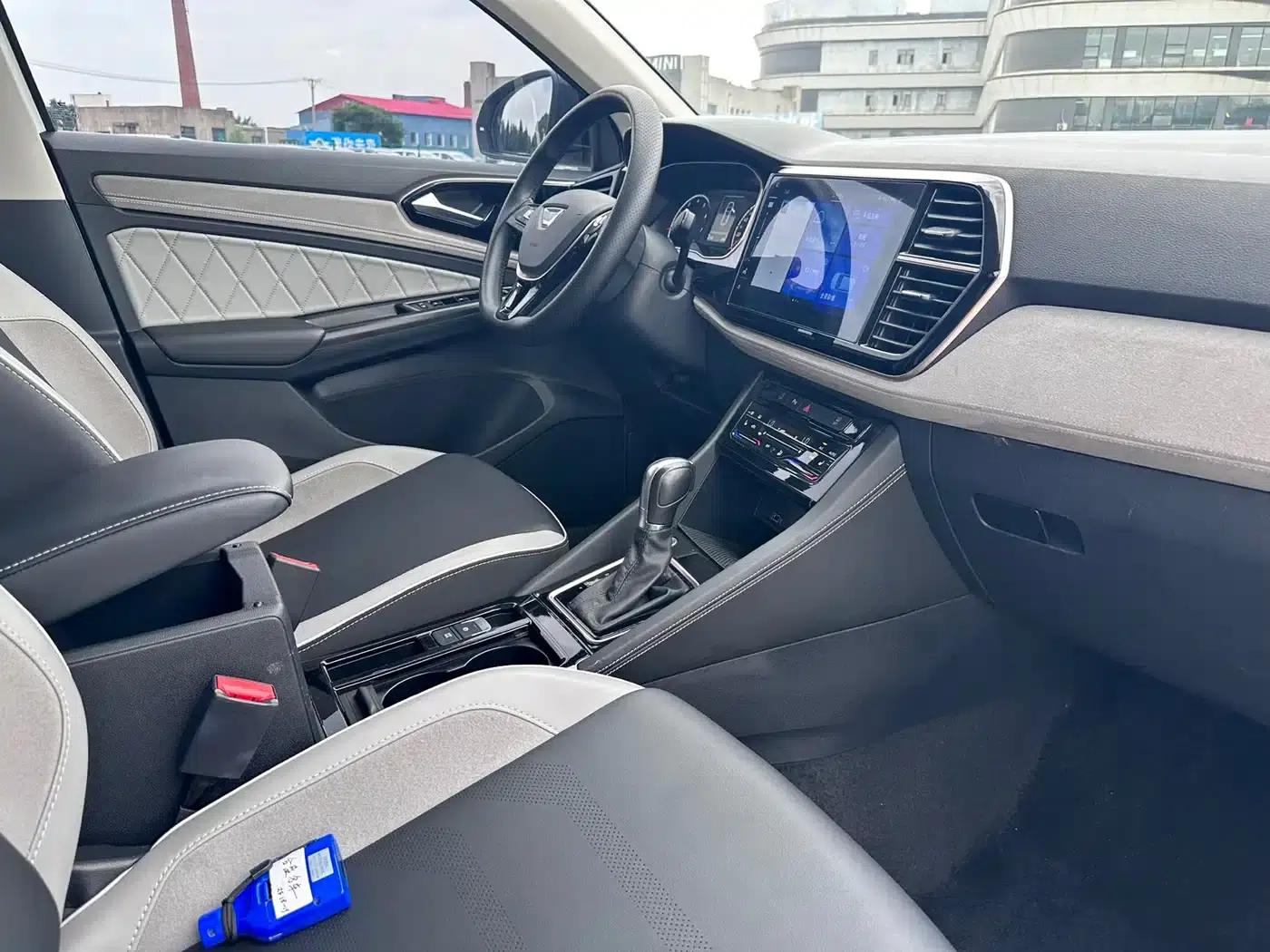 Jetta VS7 2022 Panda Edition 1.4T Automatic Glory Pro — миниатюра 18