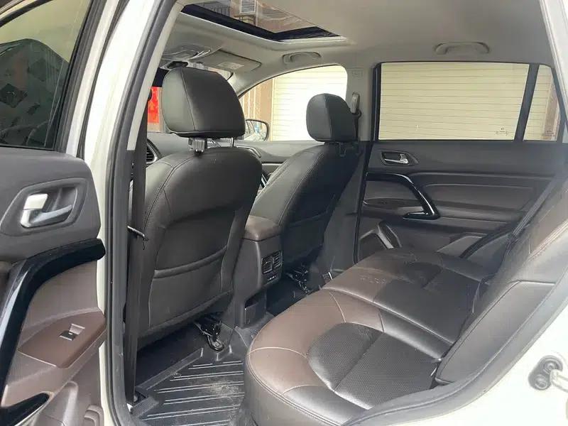 Trumpchi GS4 2017 235T Manual 2WD Luxury Edition — миниатюра 9