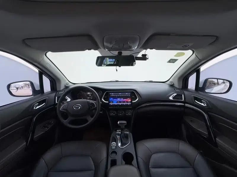 Trumpchi GS4 2017 235T Automatic 2WD Elite Edition — миниатюра 11