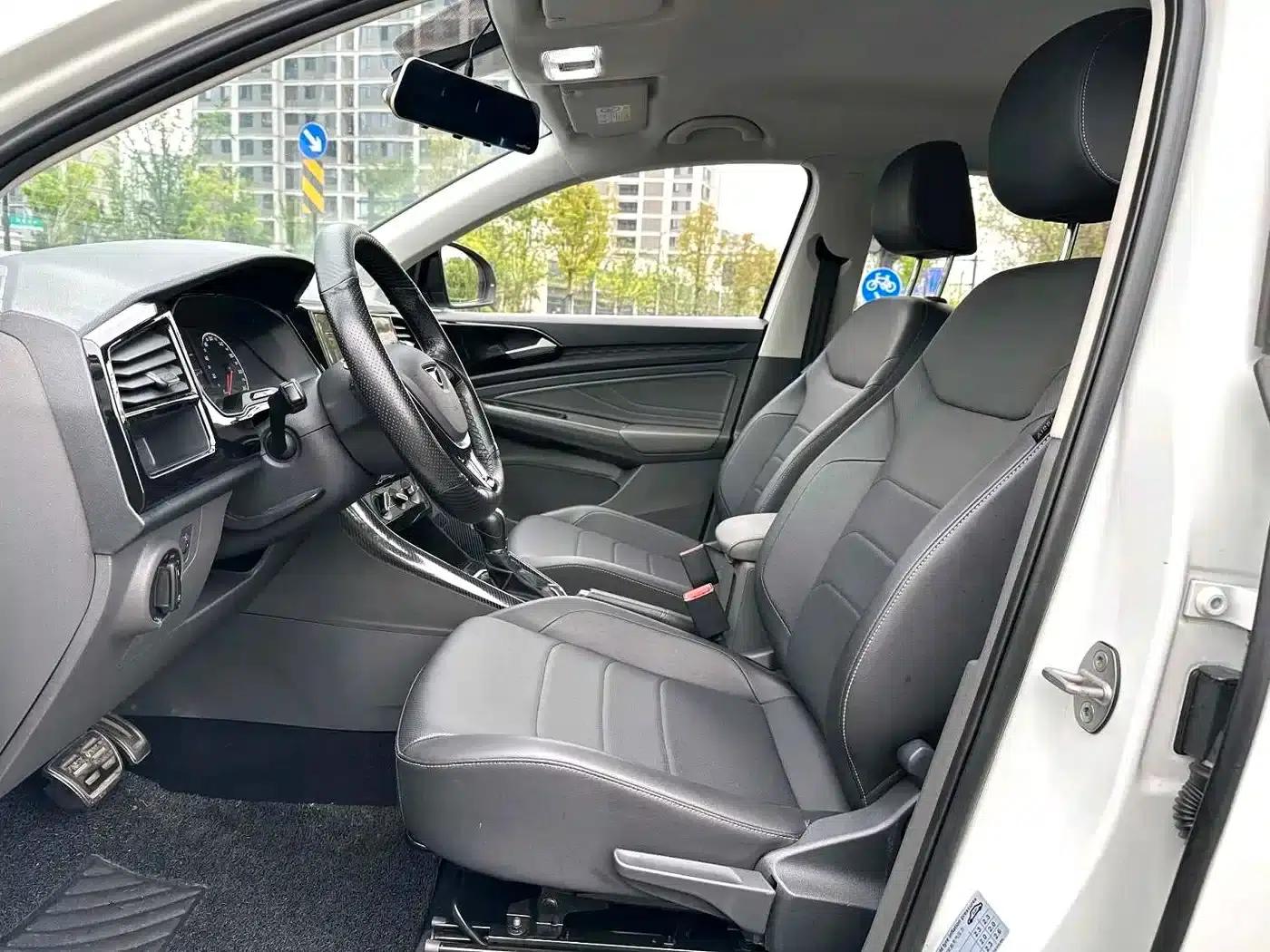 Jetta VS5 2019 280TSI Automatic Enjoyment Edition — миниатюра 6