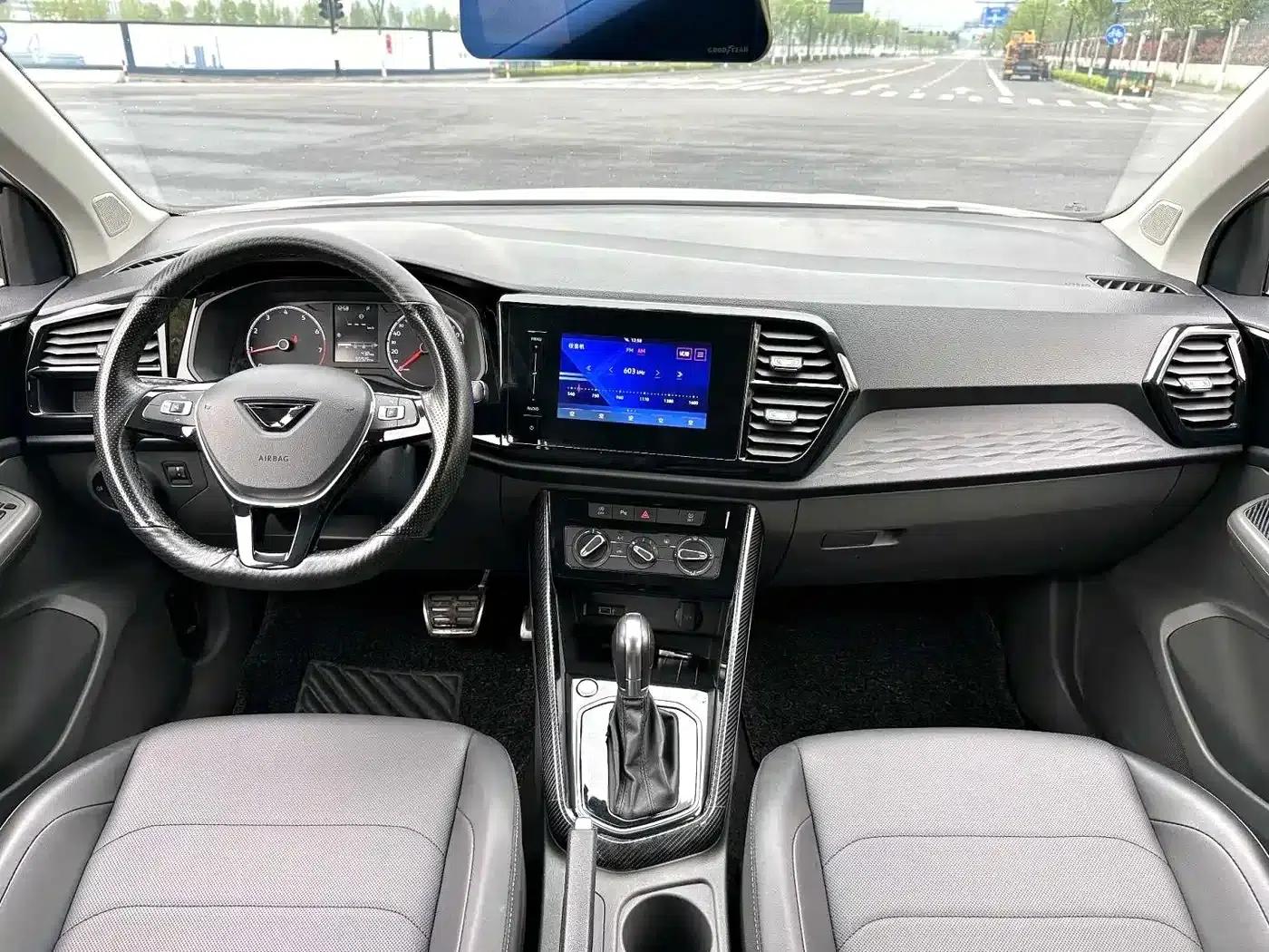 Jetta VS5 2019 280TSI Automatic Enjoyment Edition — миниатюра 8