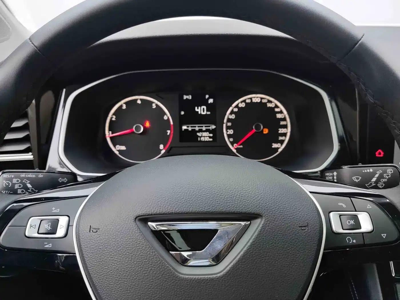 Jetta VS5 2022 280TSI Automatic Enjoyment Edition — миниатюра 11